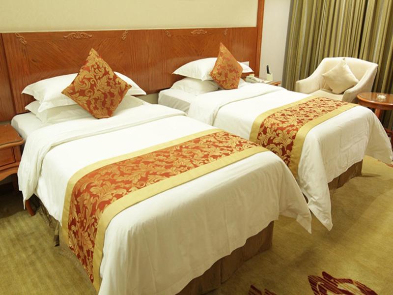 Vienna Classic Hotel Kongtong Avenue Pingliang Bagian luar foto